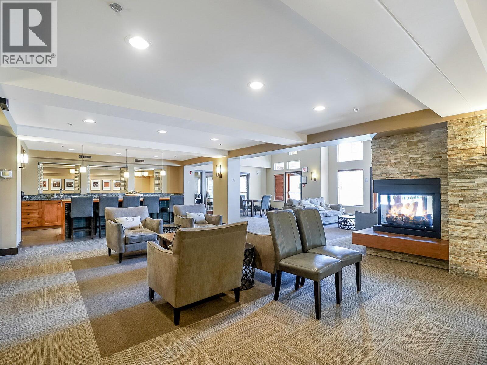 801 1075 Sunset Drive, Kelowna