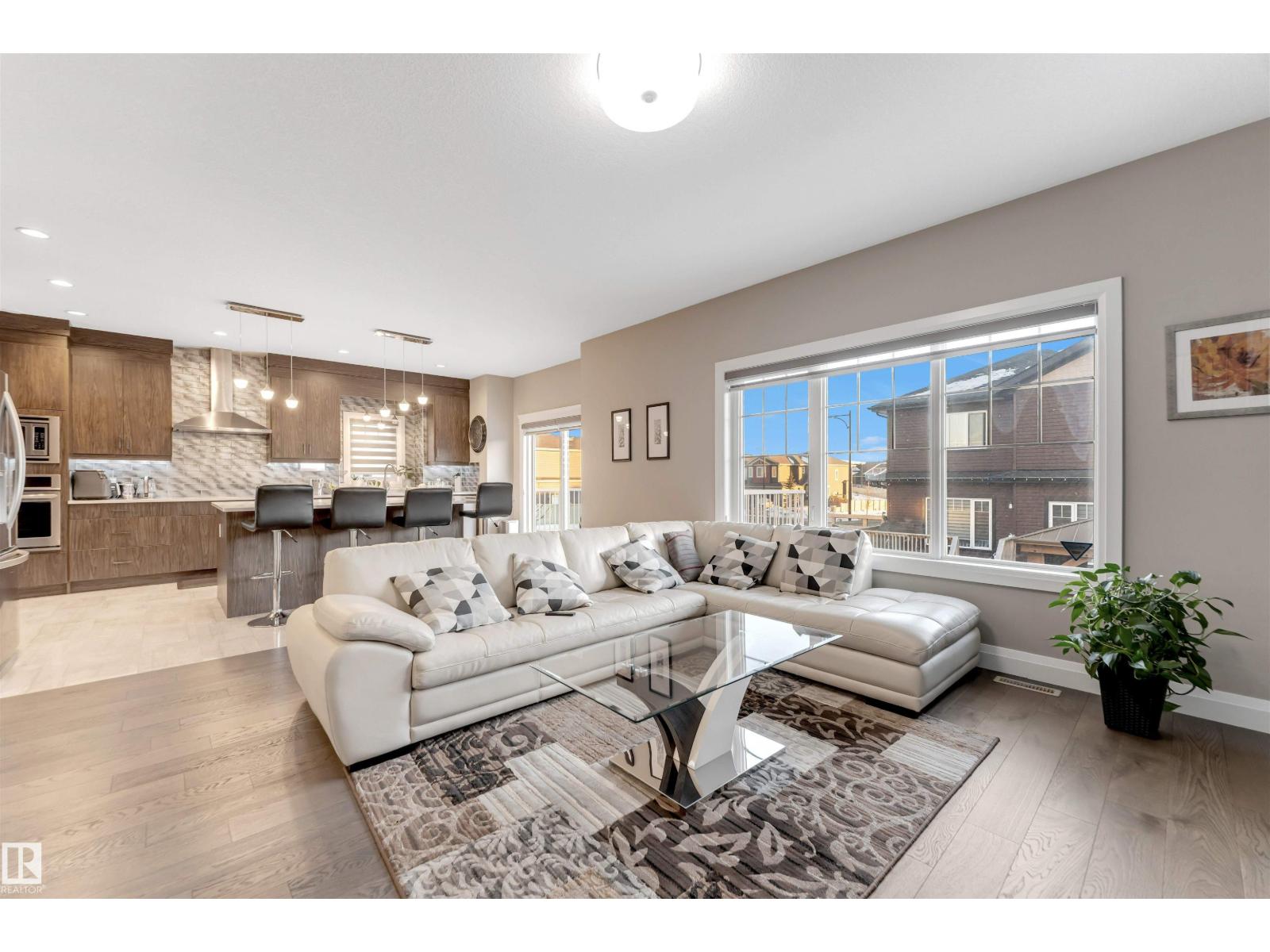 4902 38 ST, Beaumont