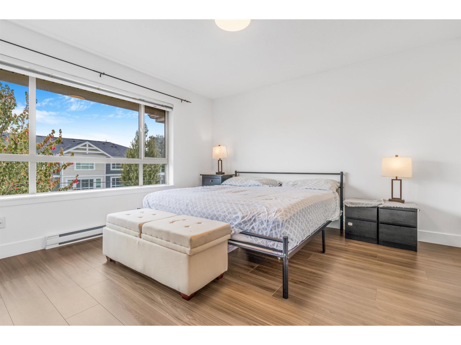 13 19752 55A AVENUE, Langley