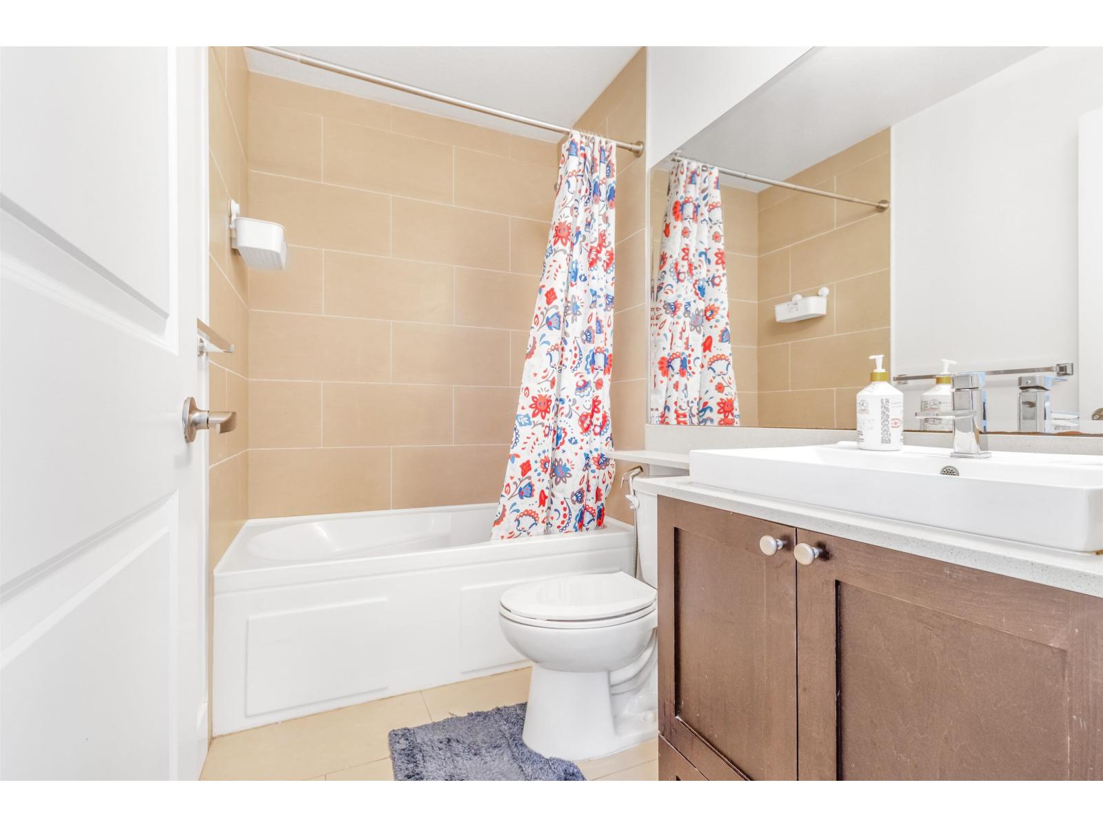 13 19752 55A AVENUE, Langley