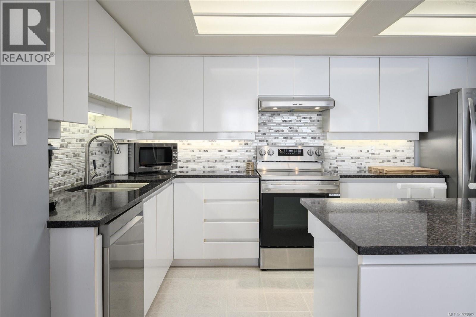 #405 150 PROMENADE DR - 14