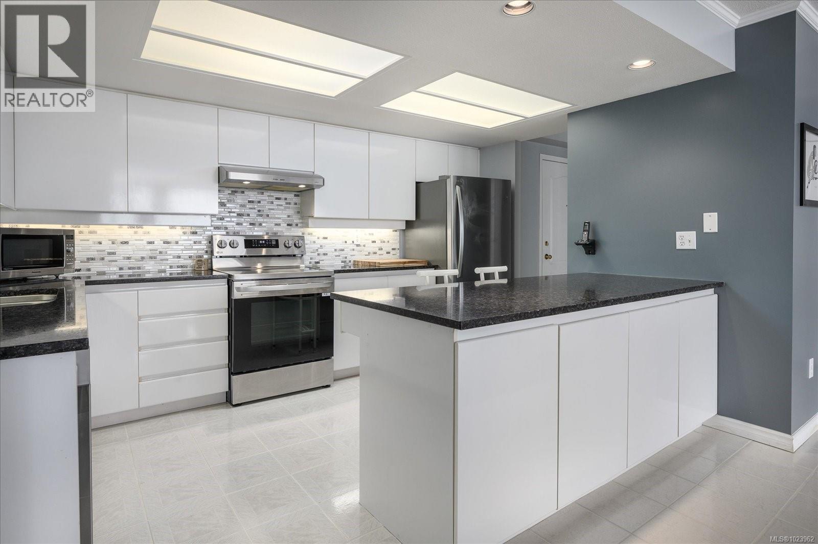 #405 150 PROMENADE DR - 15