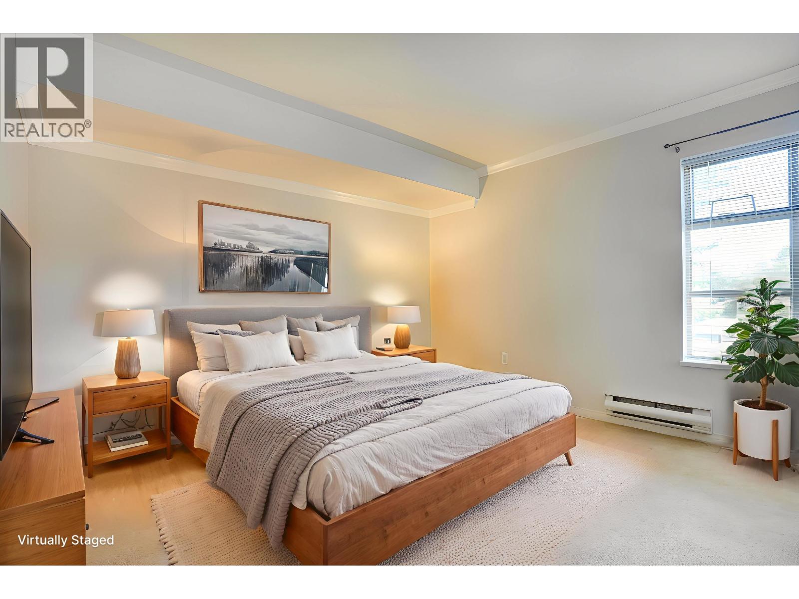 #205-1118 55TH Street, Delta