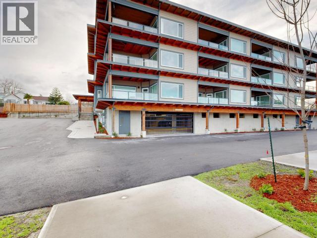 #C104 6900 BURNABY STREET - 22