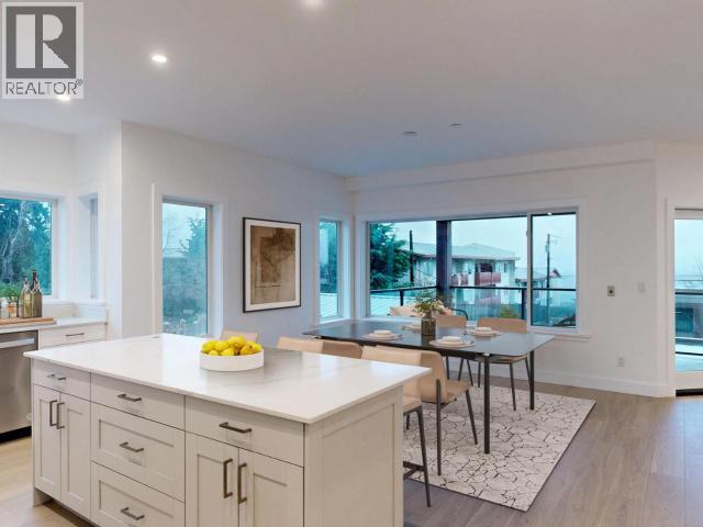 #C104 6900 BURNABY STREET - 7