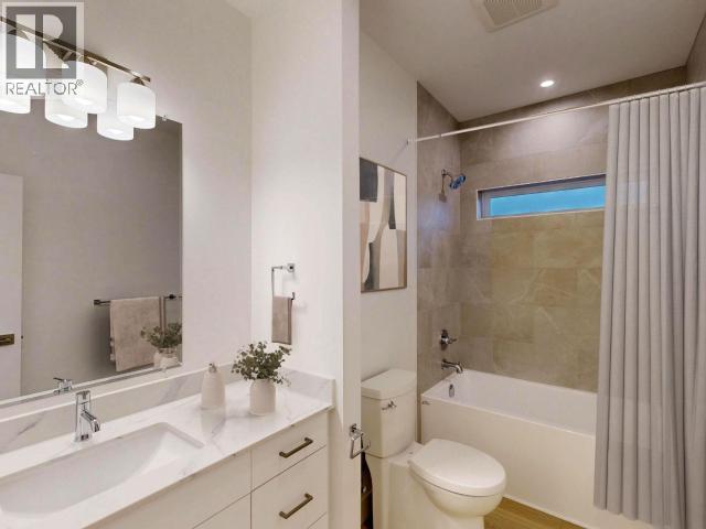 #C104 6900 BURNABY STREET - 16