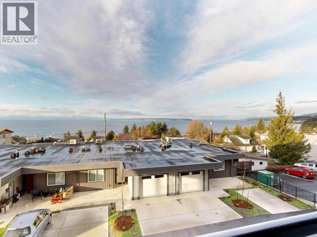 #C202 6900 BURNABY STREET - 4