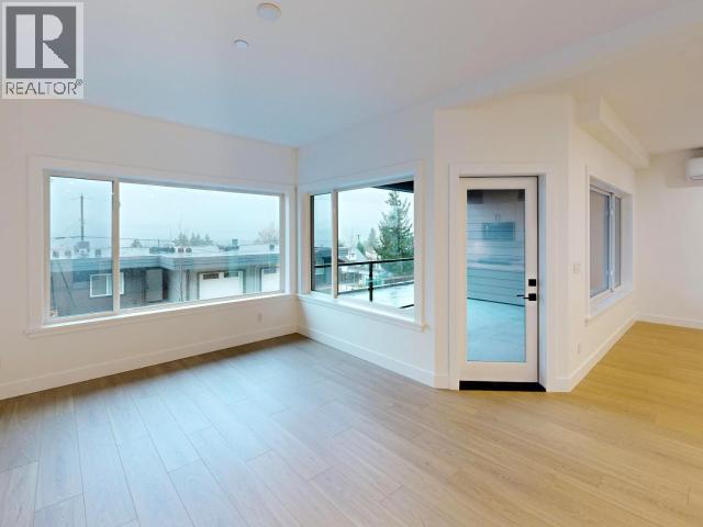 #C202 6900 BURNABY STREET - 3