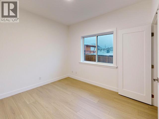 C204-6900 BURNABY STREET, Powell River