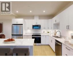 3pc Ensuite bath - C303-6900 Burnaby Street, Powell River, BC  Photo 9