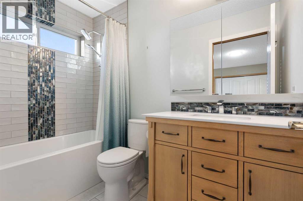 165 Quigley Drive, Cochrane