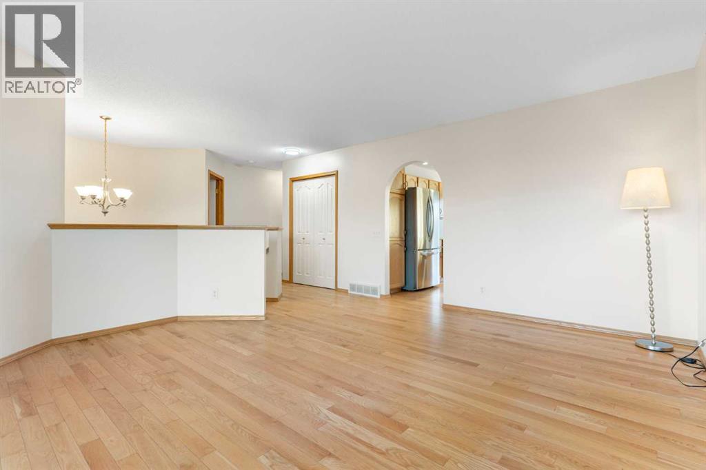 165 Quigley Drive, Cochrane