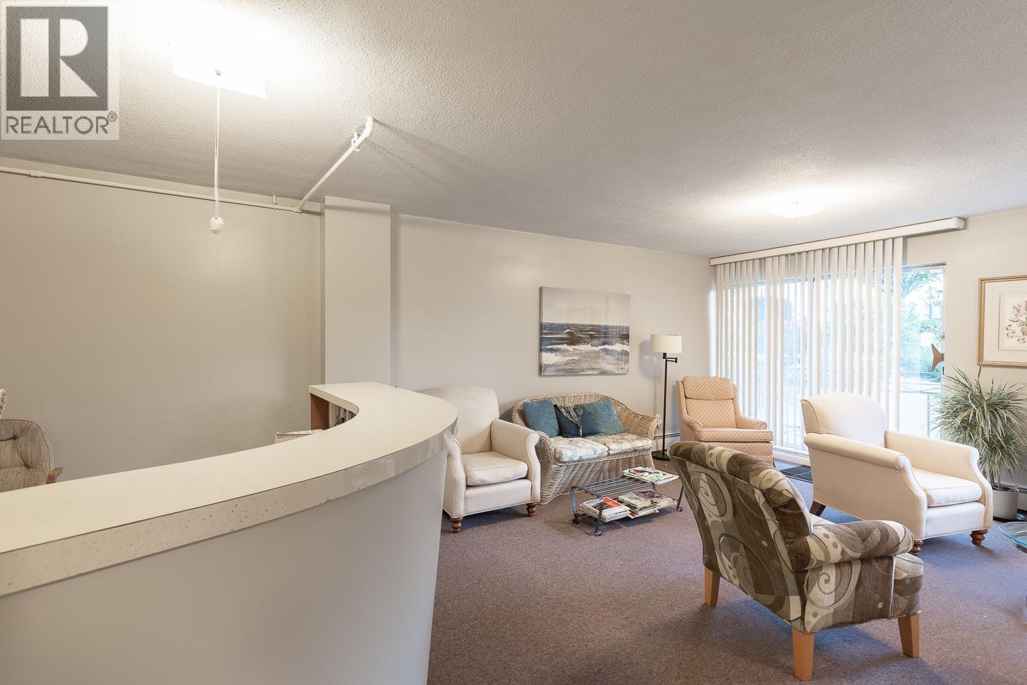 601 1930 MARINE DRIVE, West Vancouver