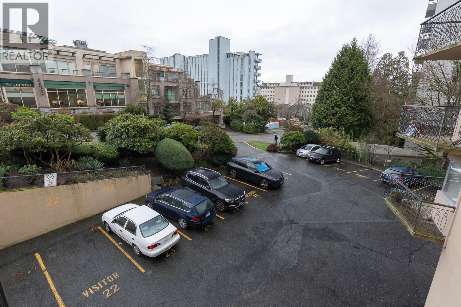 601 1930 MARINE DRIVE, West Vancouver