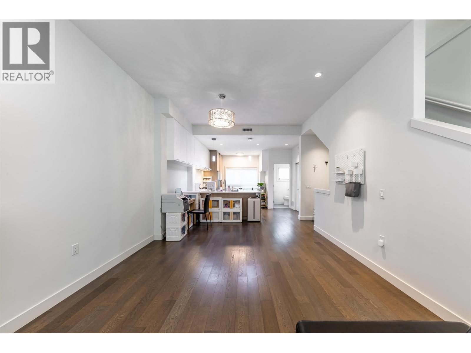 21 7168 LYNNWOOD DRIVE, Richmond