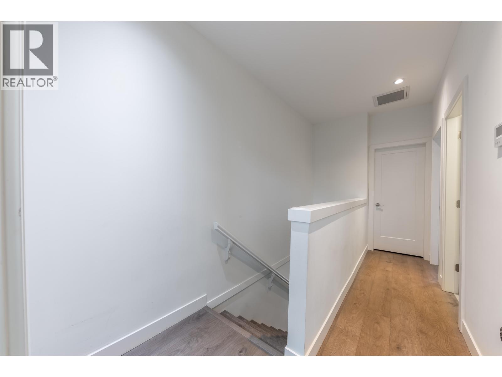 21 7168 LYNNWOOD DRIVE, Richmond