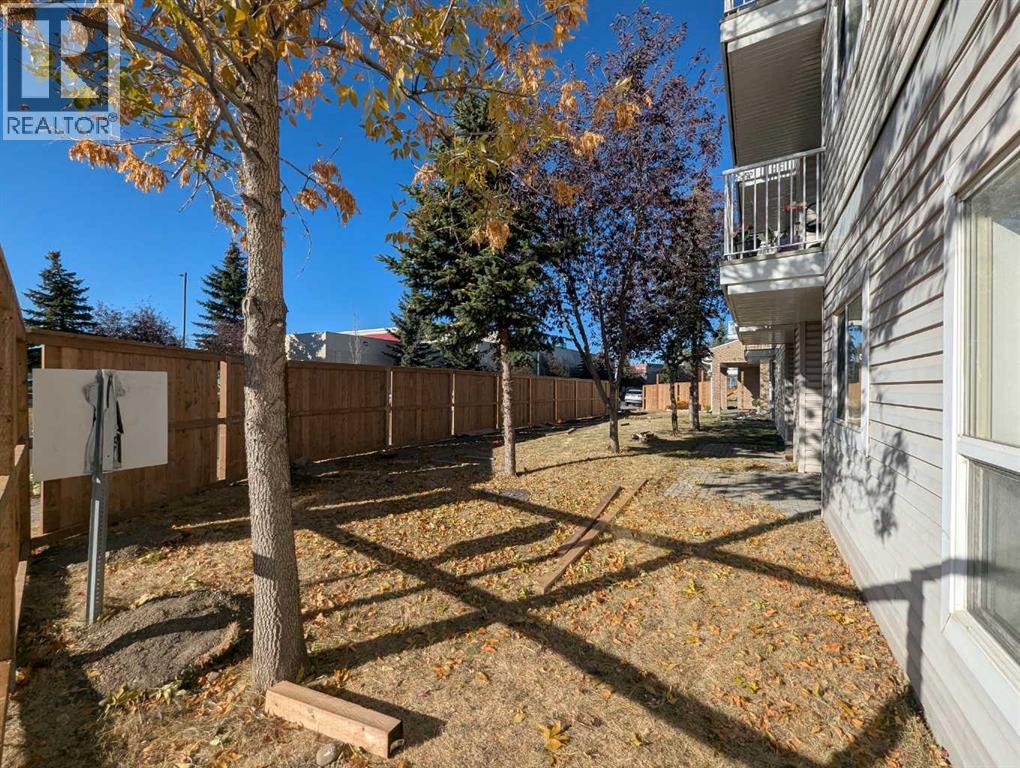 Single Family House for Sale in   Falsbridge Drive NE Falconridge Calgary 