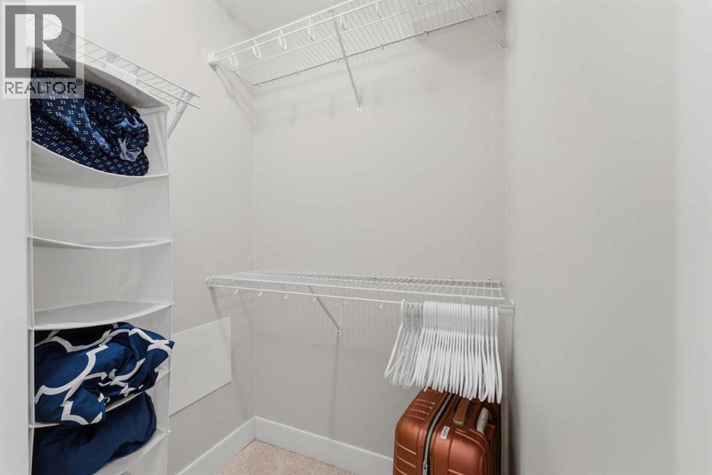 Single Family House for Sale in   Spruce Place SW Spruce Cliff Calgary 