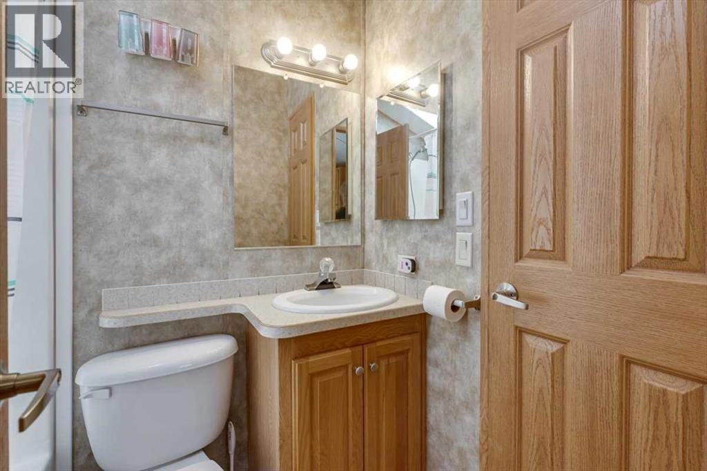 25054 South Pine Lake Road, Rural Red Deer County