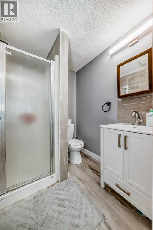 Single Family House Bungalow for Sale in  Pinecrest Crescent NE Pineridge Calgary 