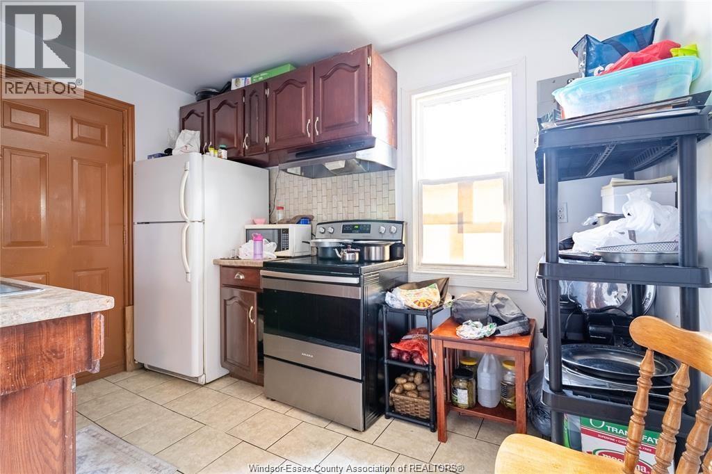 562 DOUGALL - 22