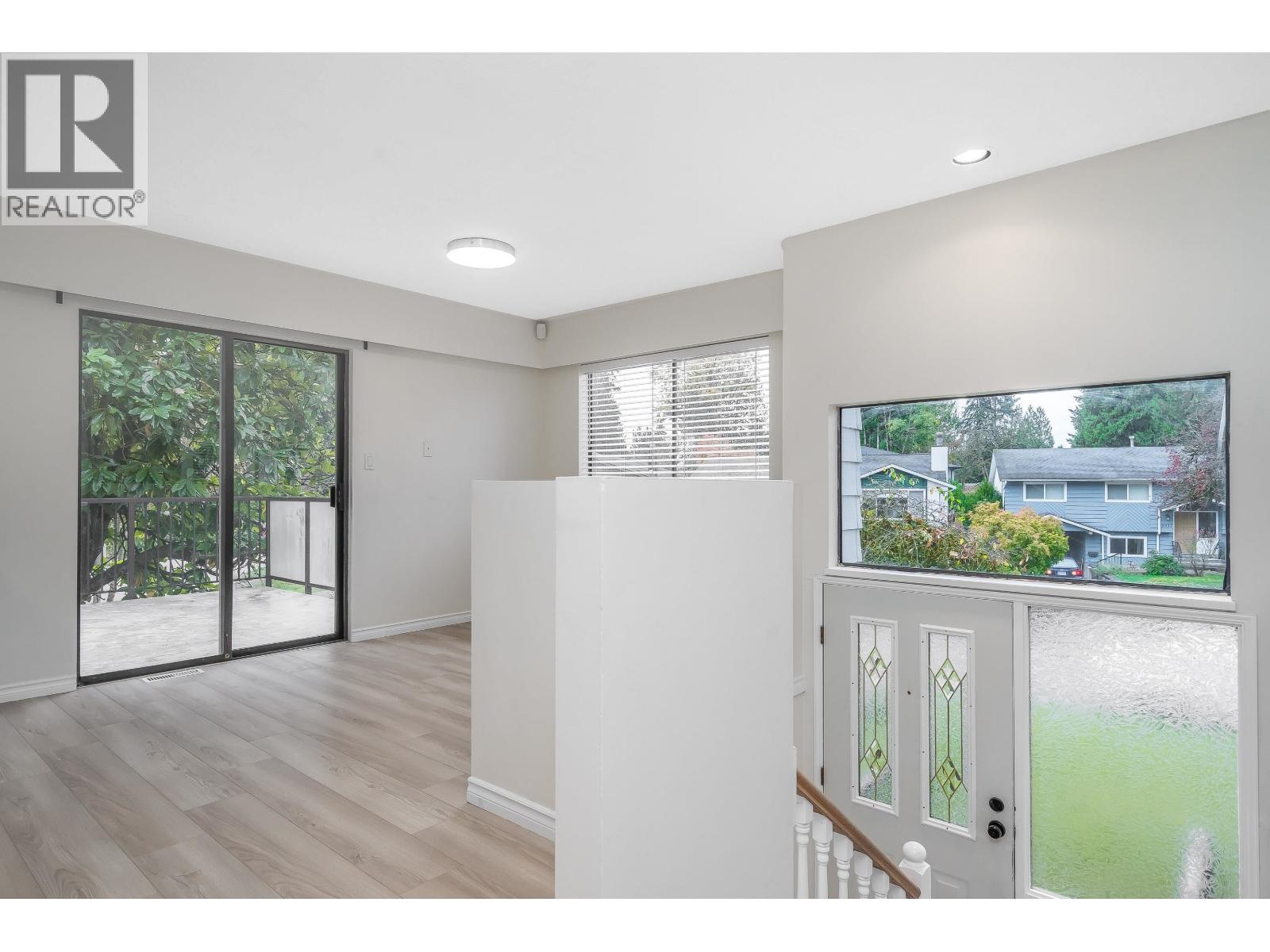 3924 VICTORIA PLACE, Port Coquitlam