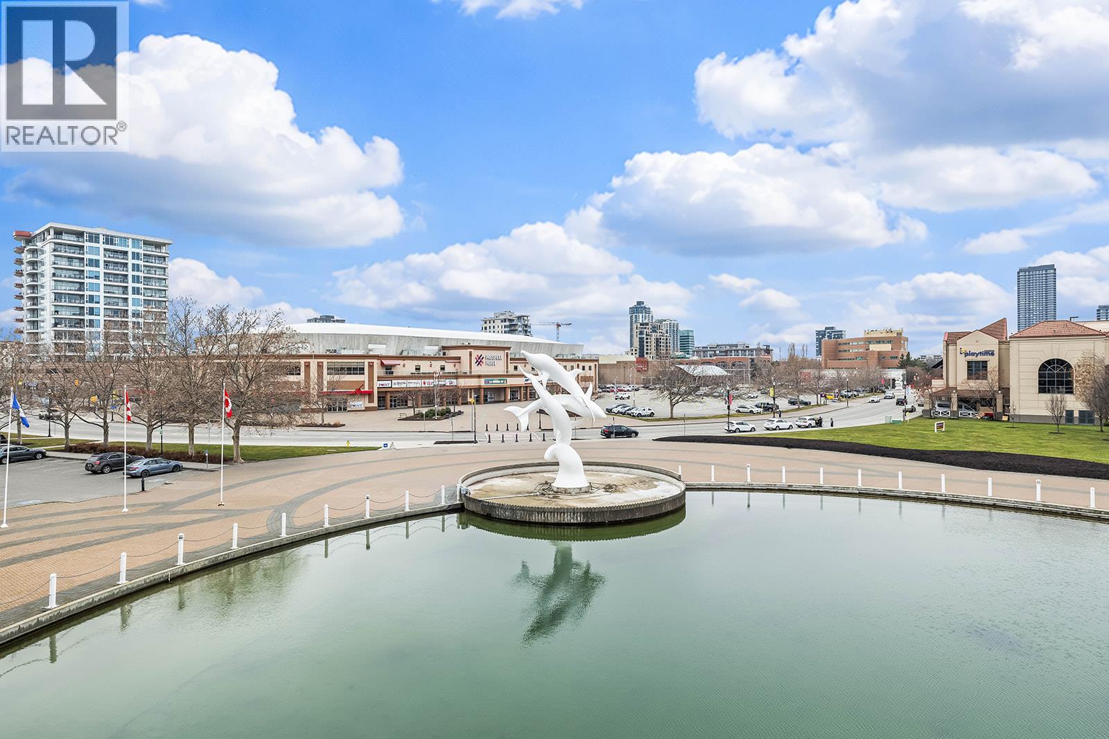 302 1160 Sunset Drive, Kelowna