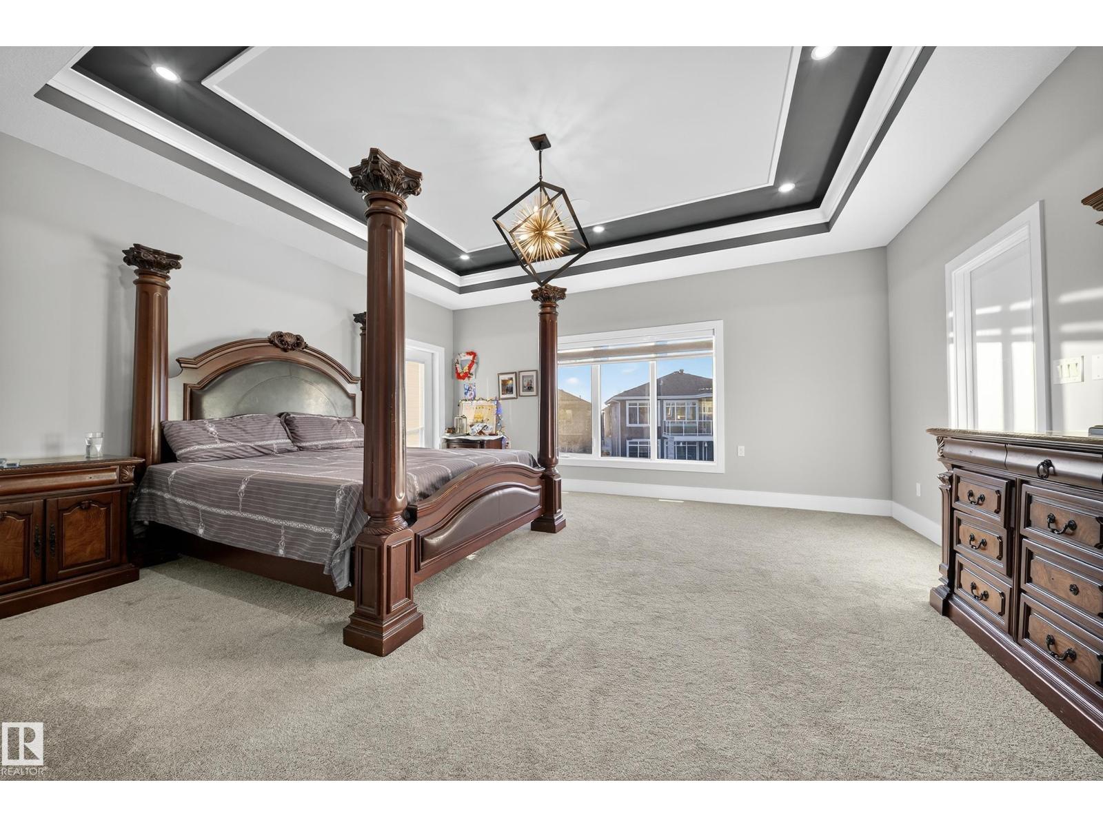 4406 TRIOMPHE CL, Beaumont