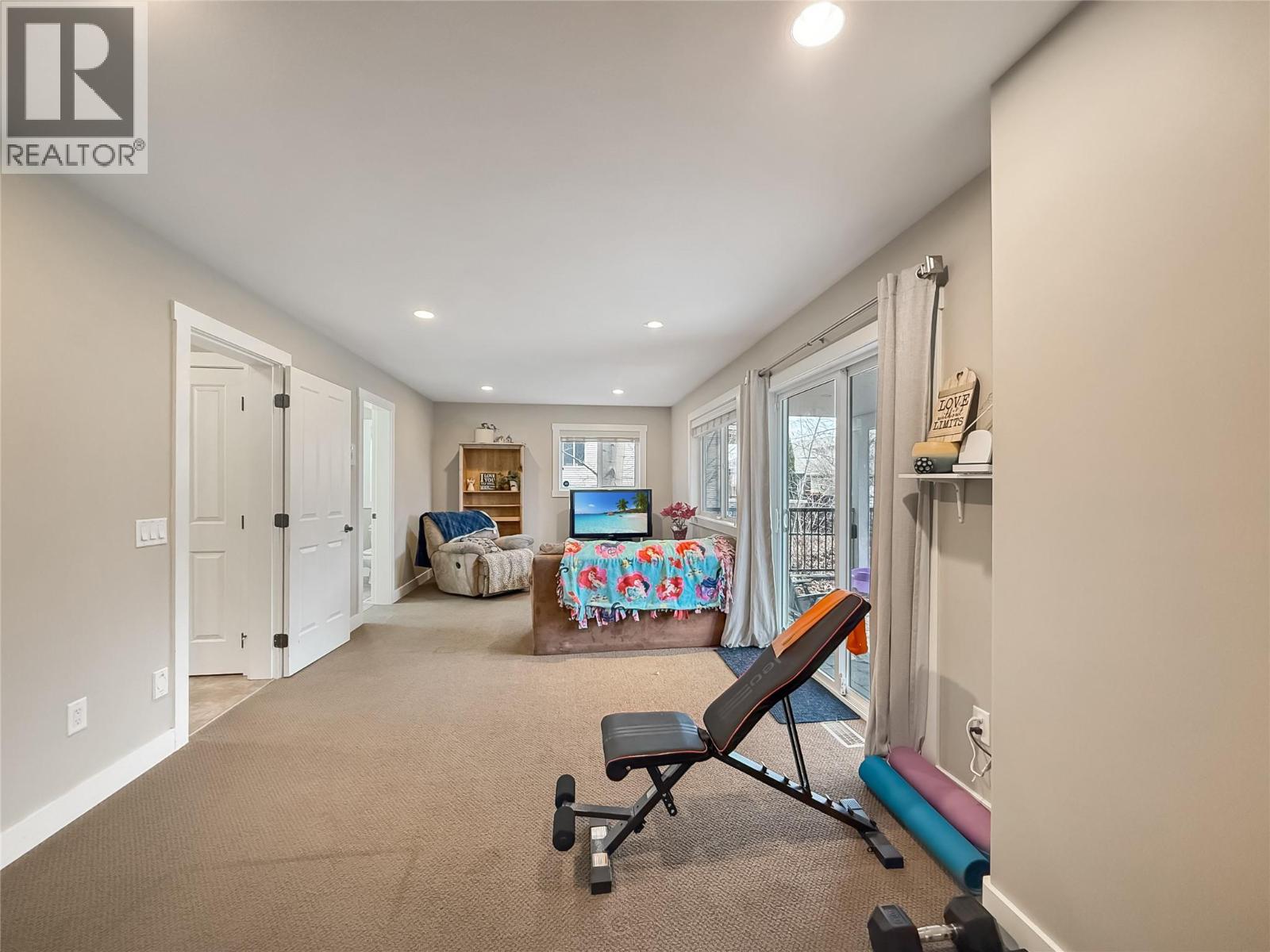  2813 Bentley Road, West Kelowna