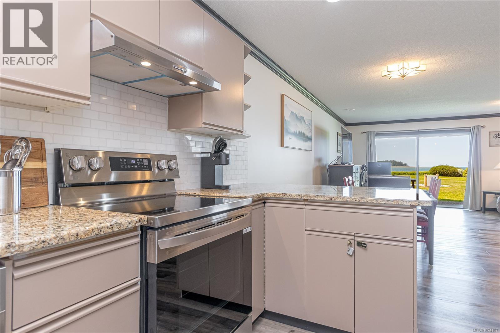 613 1600 Stroulger Rd, Nanoose Bay