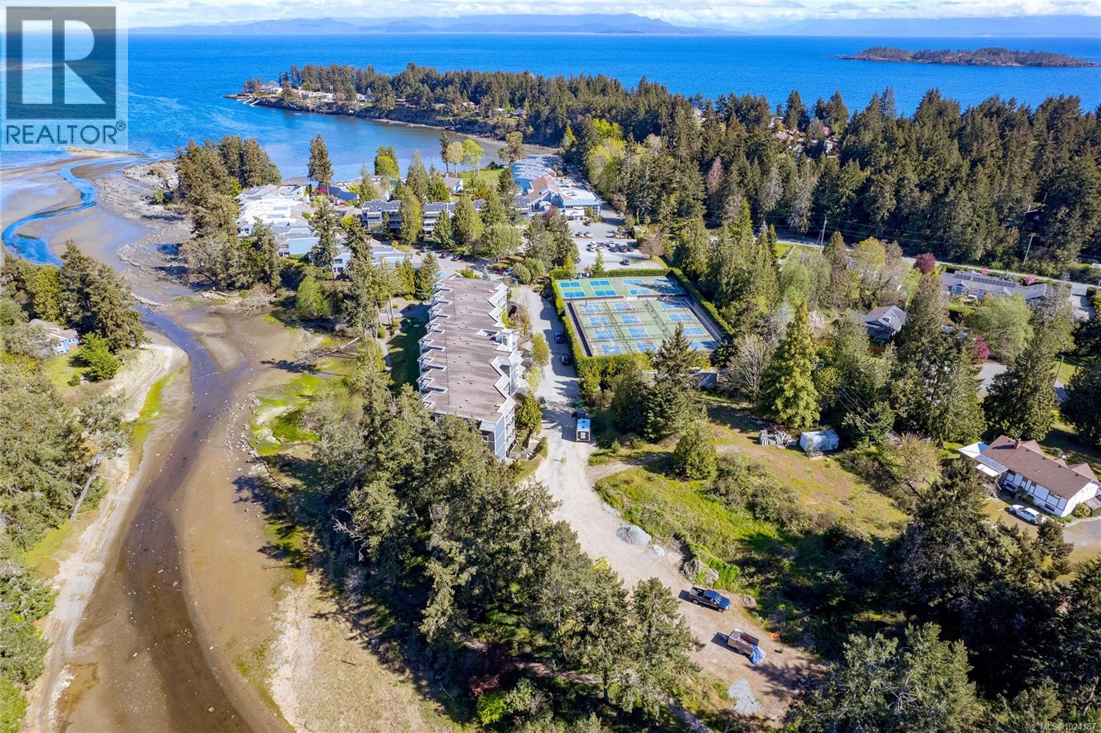 613 1600 Stroulger Rd, Nanoose Bay