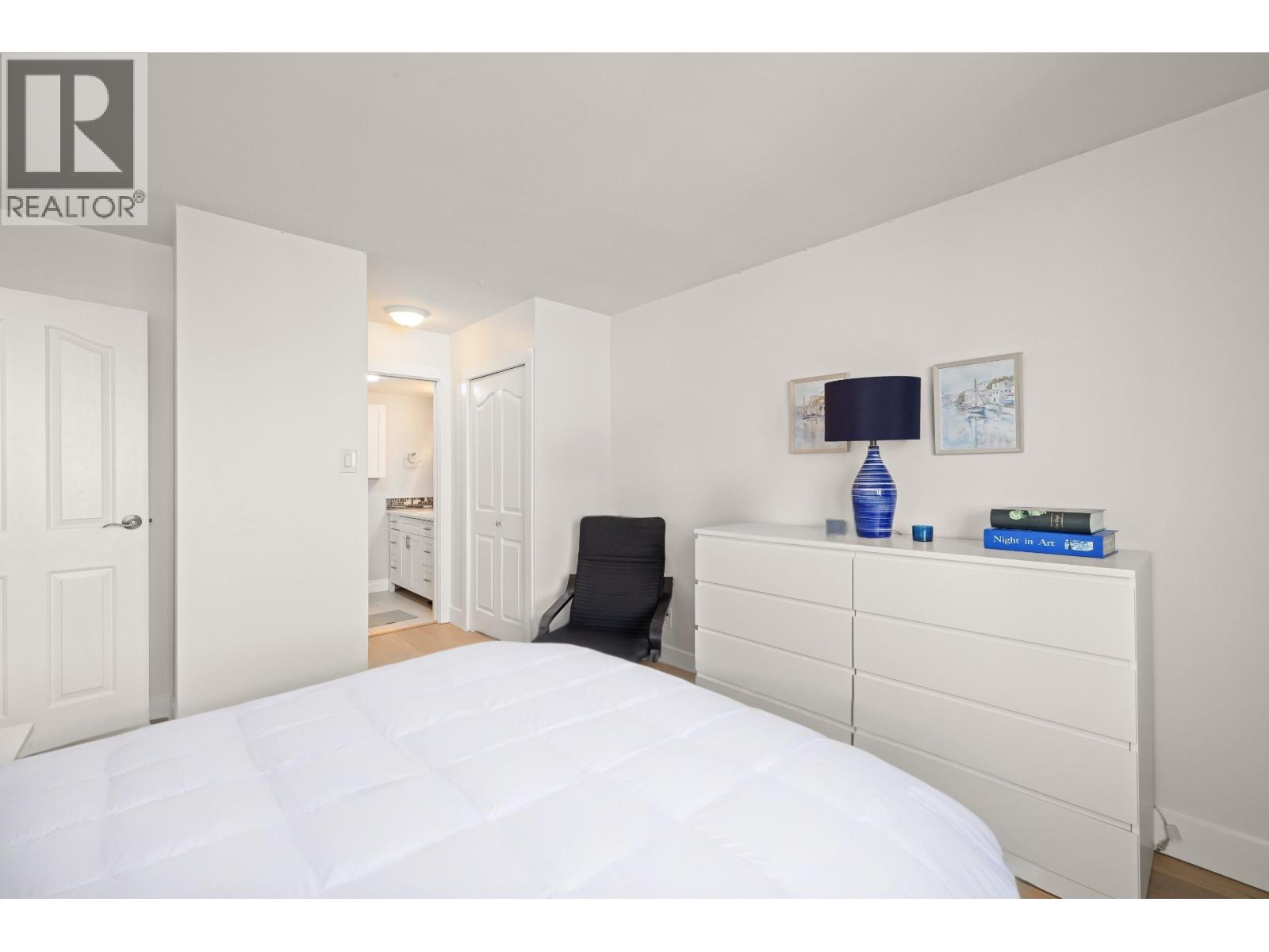 703 2167 BELLEVUE AVENUE, West Vancouver