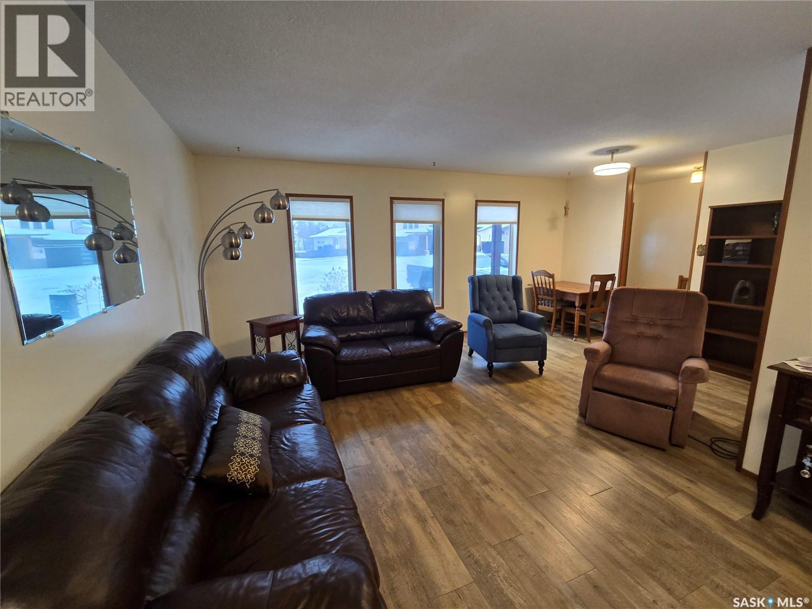 106 Alexander BAY - 14