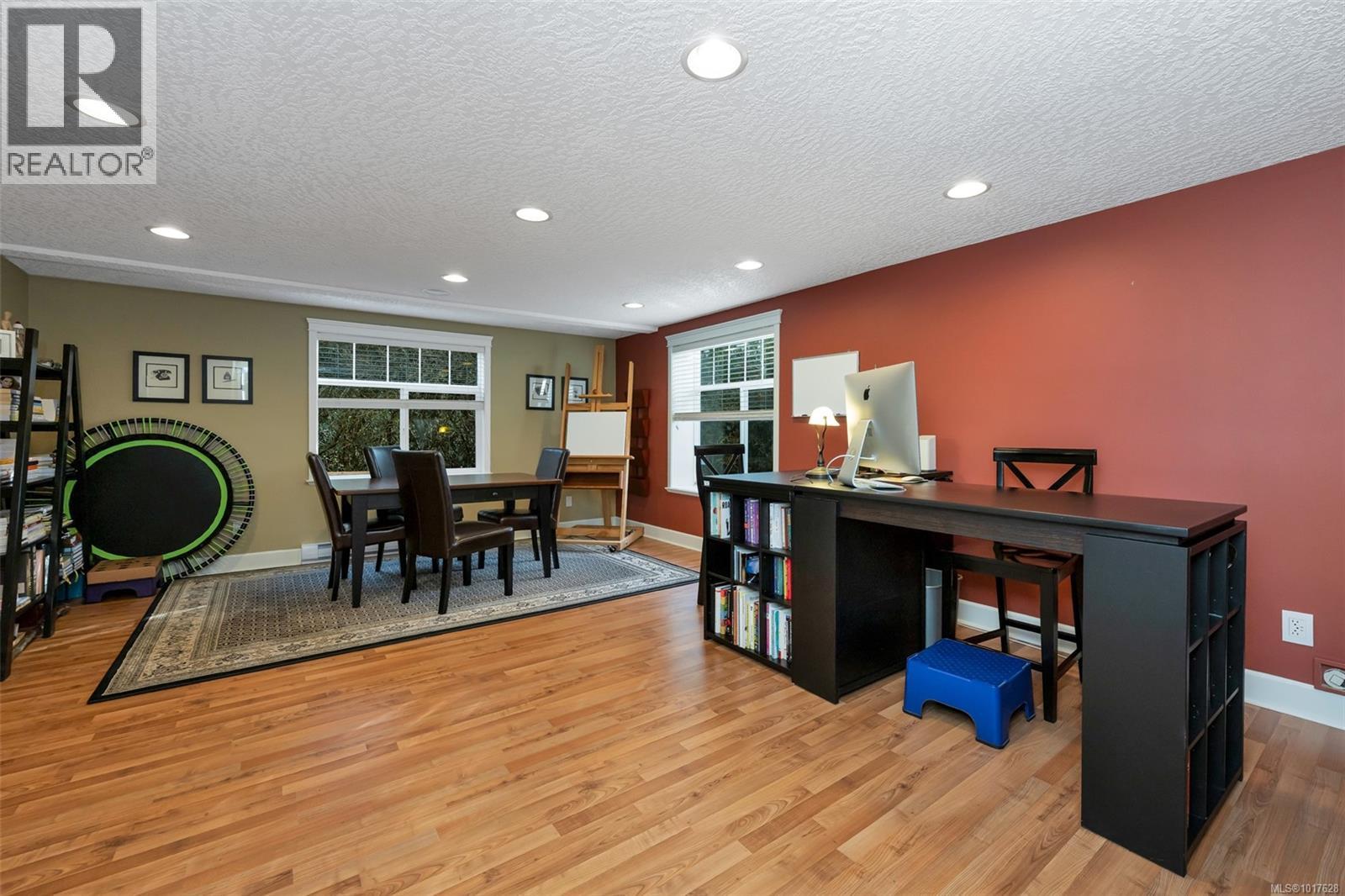 6479 Cedarview Pl, Sooke