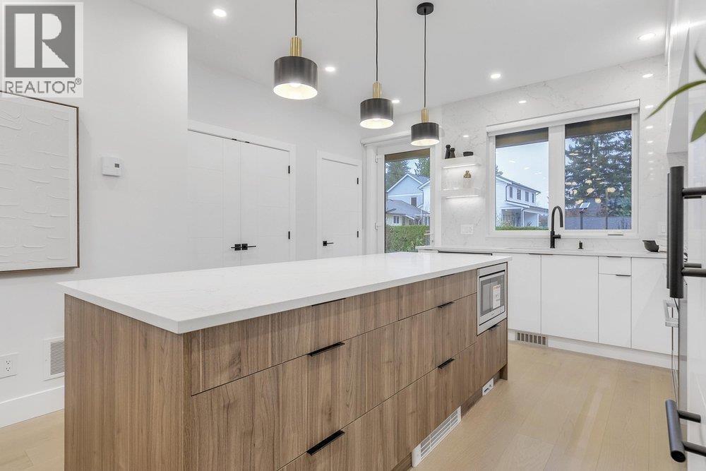 103 706 SMITH AVENUE, Coquitlam