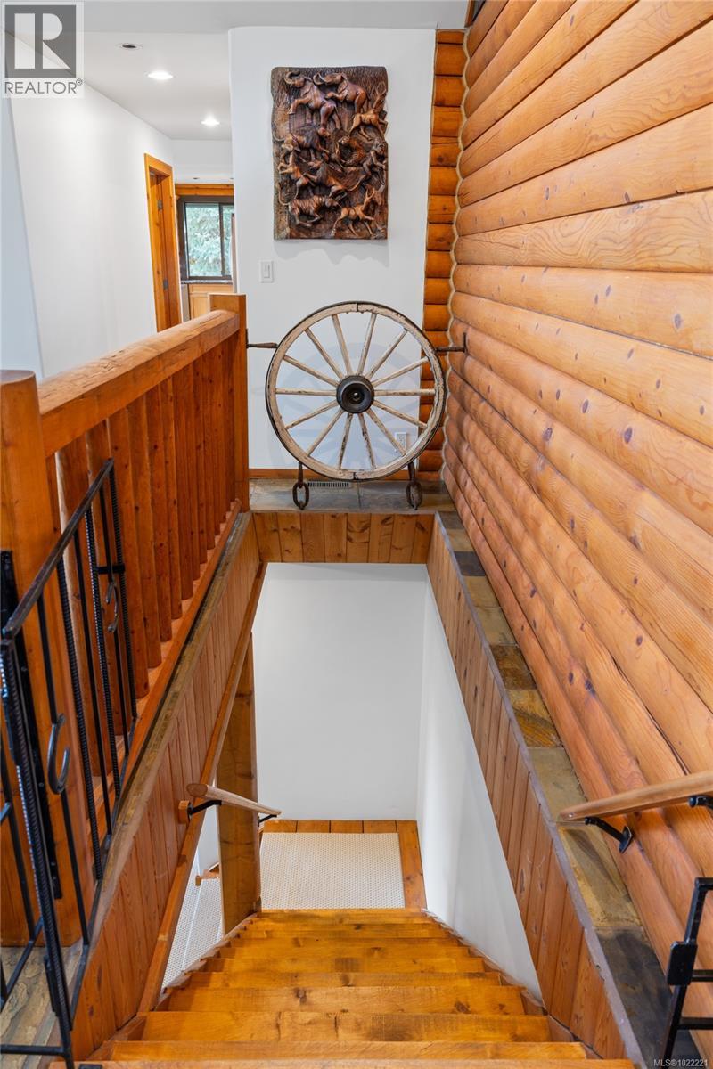 1685 Peligren Pl, Qualicum Beach