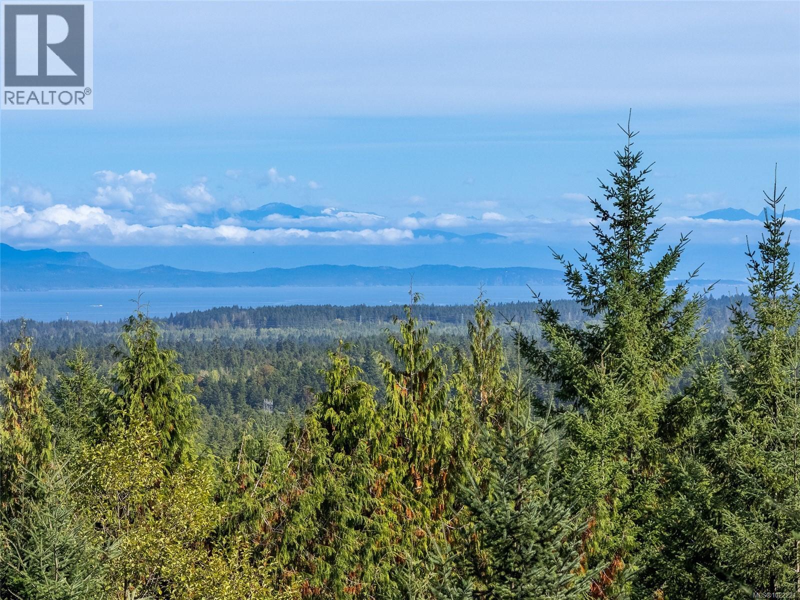 1685 Peligren Pl, Qualicum Beach