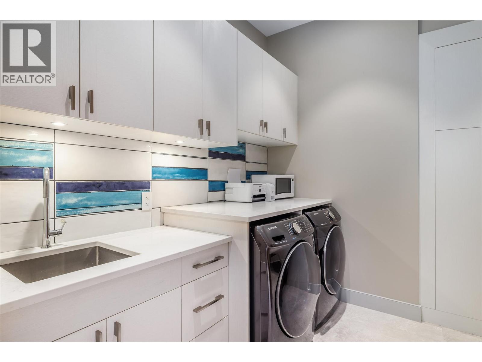  15896 Claridge Drive, Lake Country