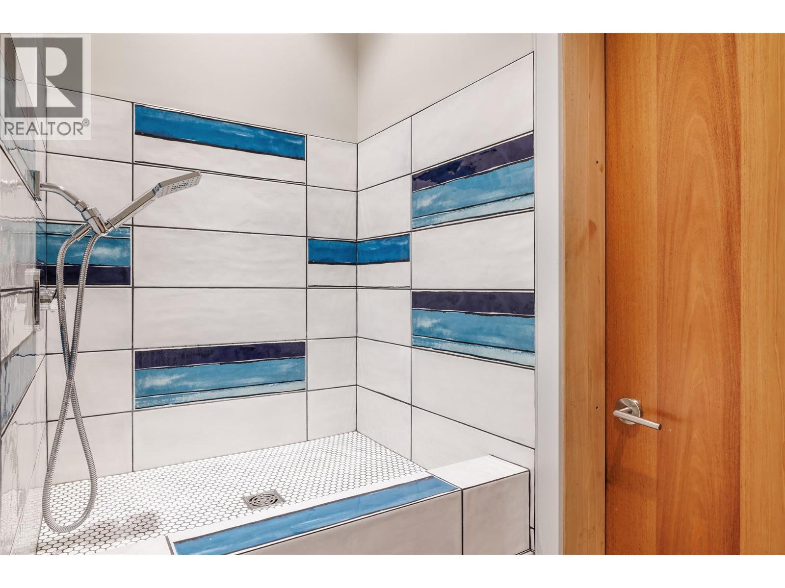  15896 Claridge Drive, Lake Country