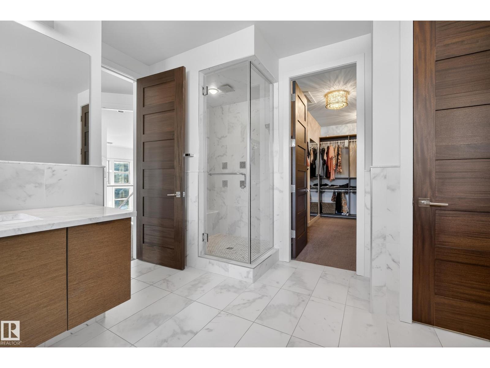 9415 144 ST NW, Edmonton