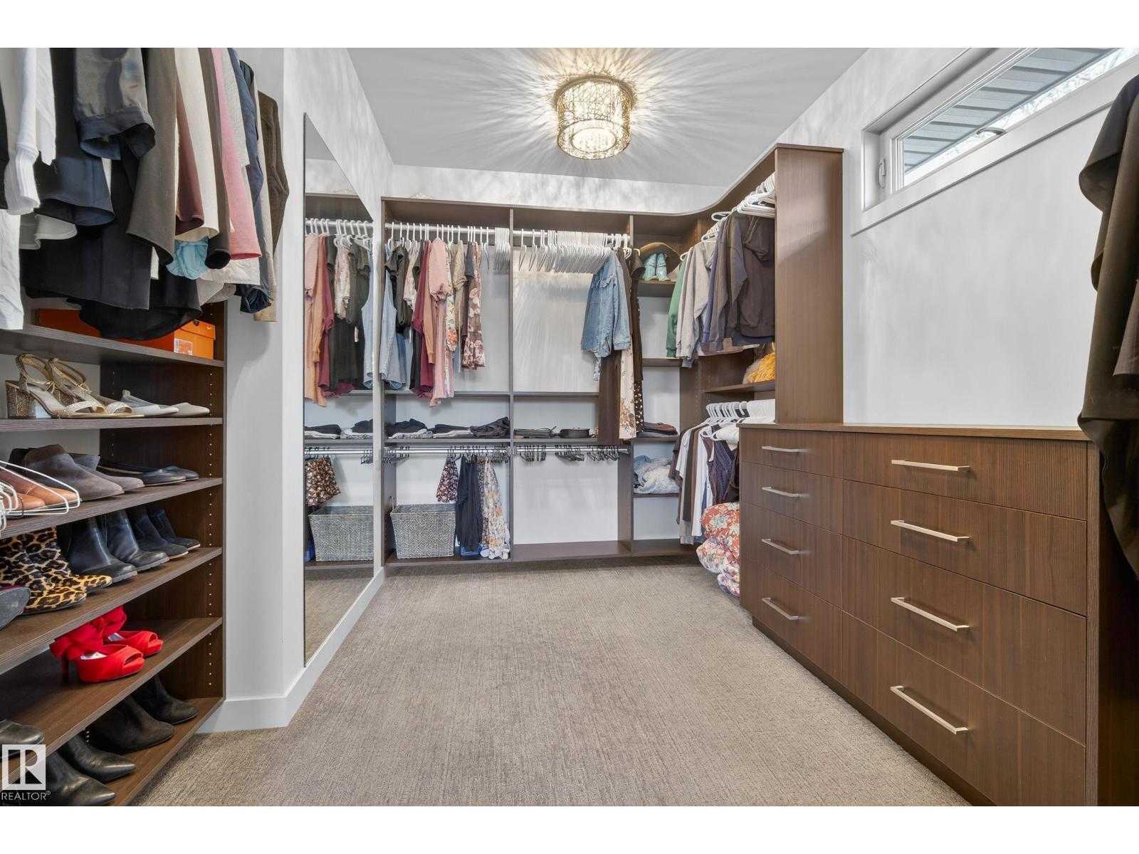 9415 144 ST NW, Edmonton