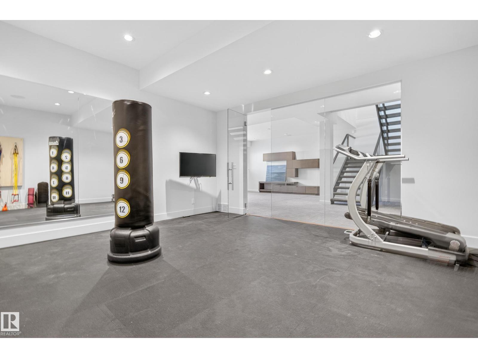 9415 144 ST NW, Edmonton