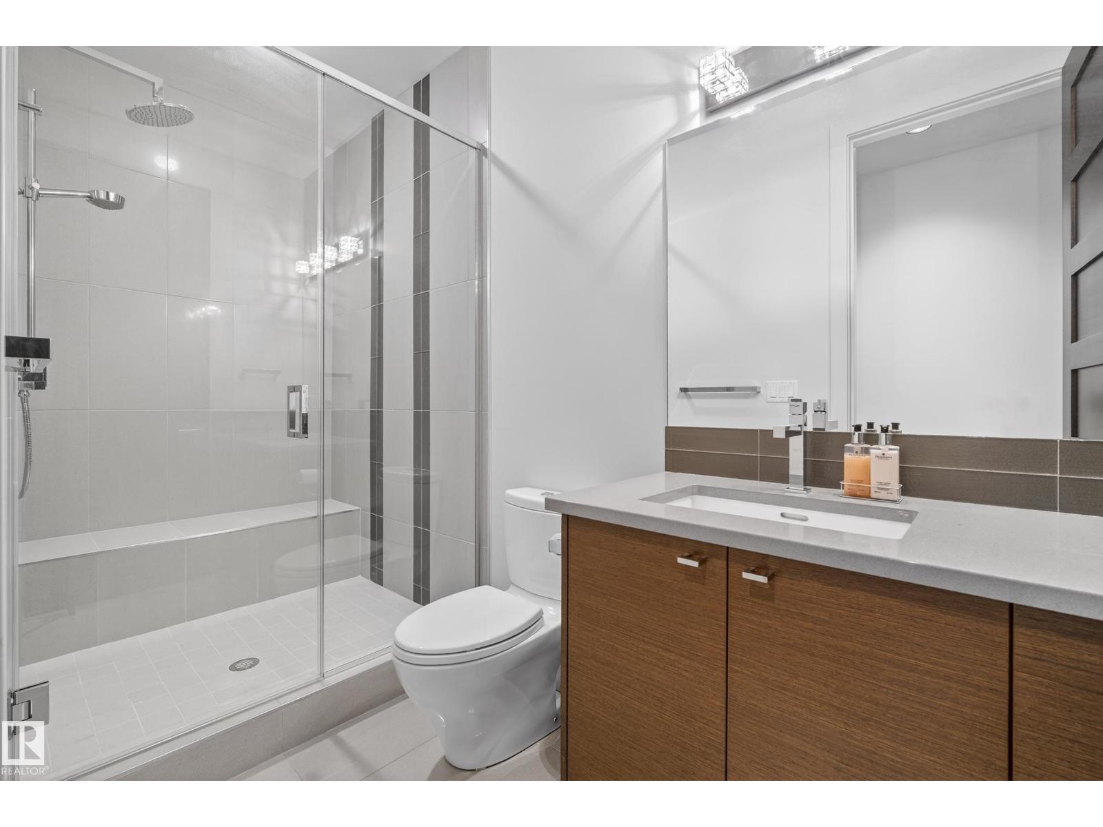 9415 144 ST NW, Edmonton