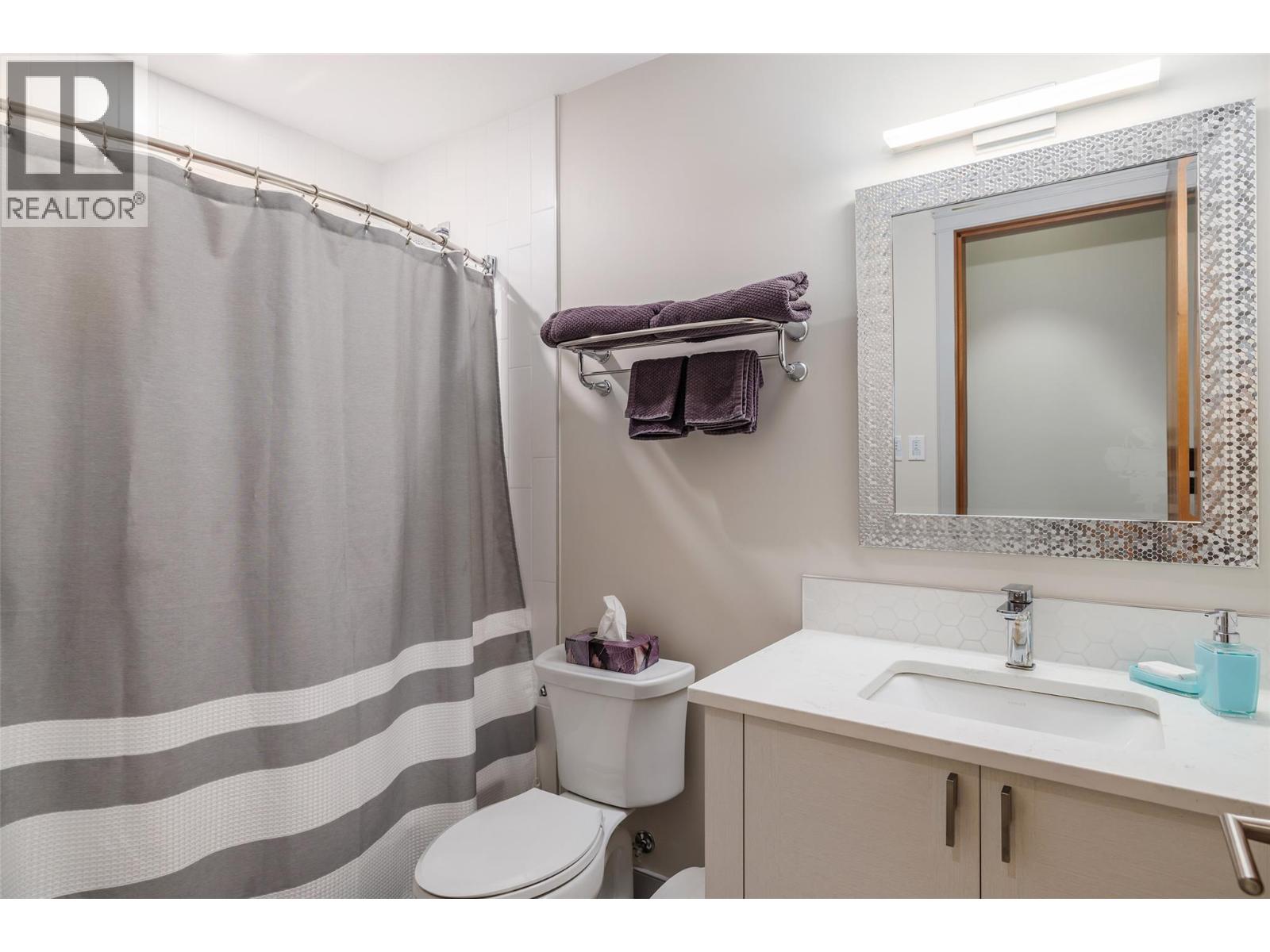  15896 Claridge Drive, Lake Country