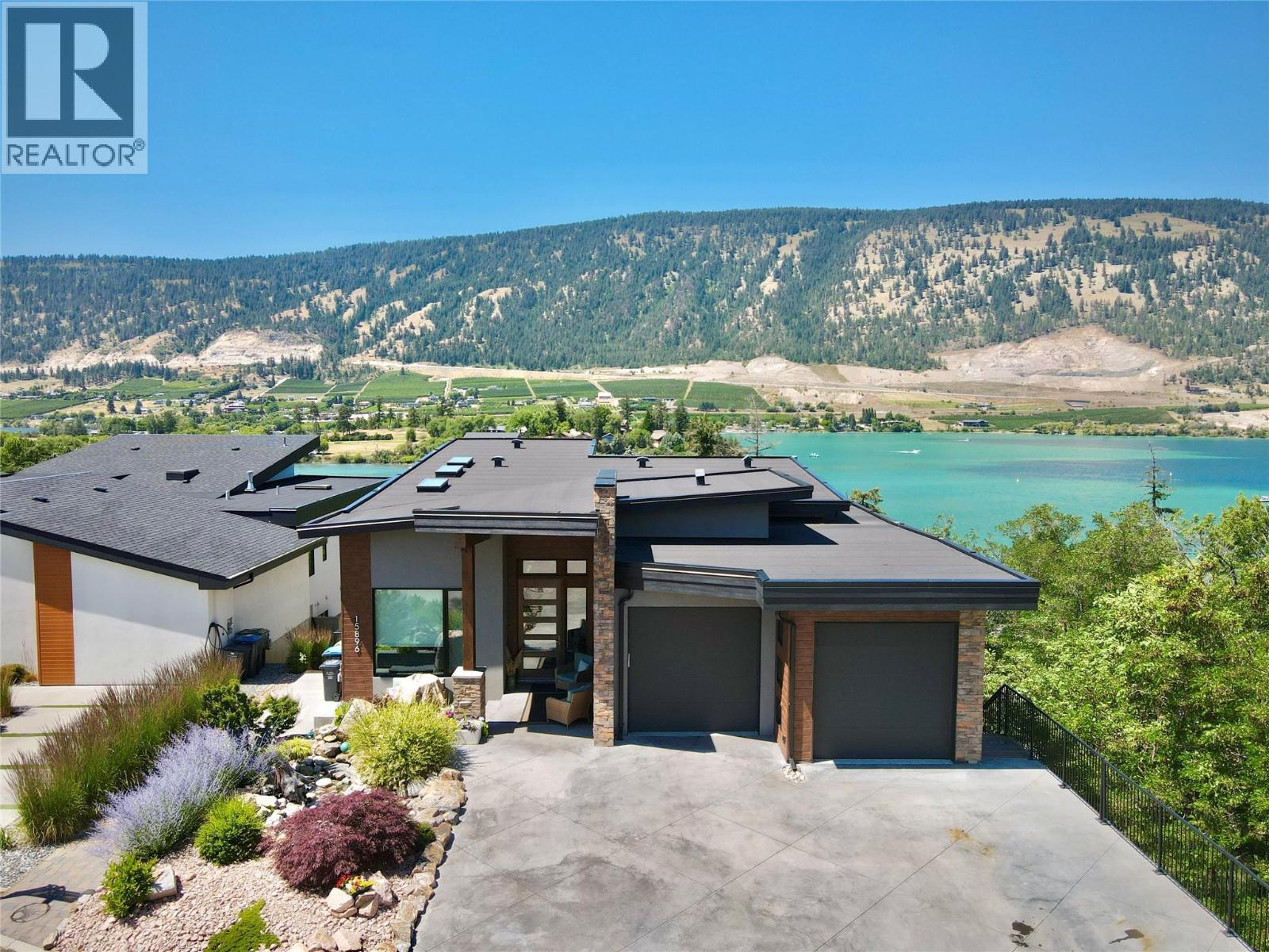  15896 Claridge Drive, Lake Country