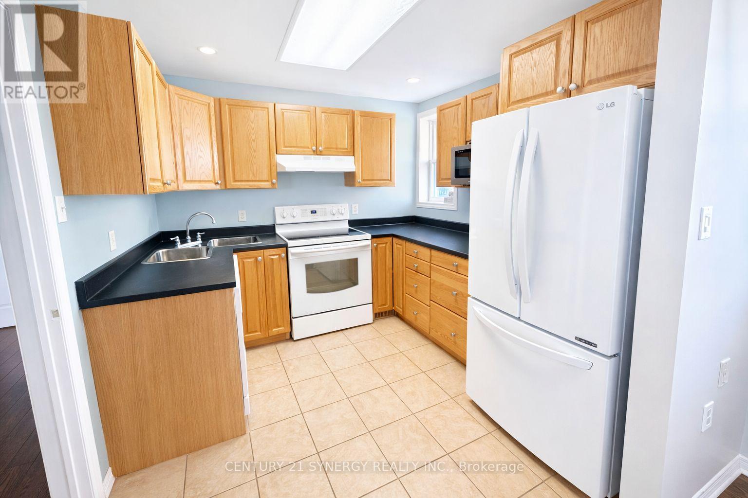 49 MAIN STREET E, Smiths Falls, Ontario, K7A1A5 — Photo 30