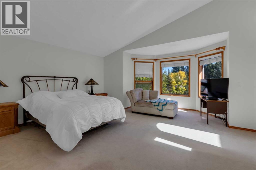 Single Family House for Sale in  Mountain Park Drive SE McKenzie Lake Calgary 