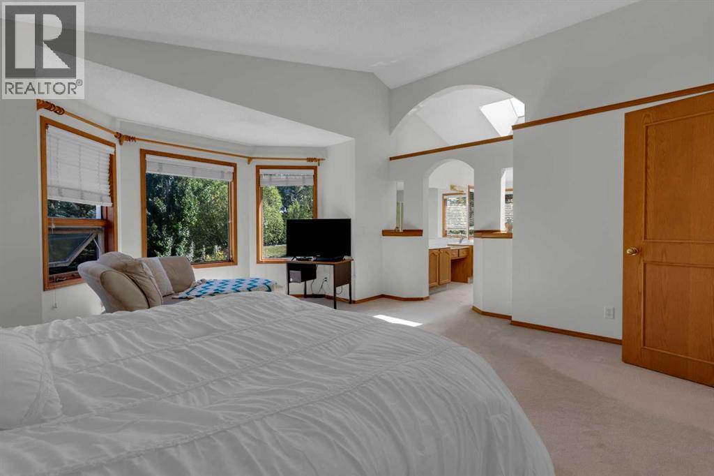 Single Family House for Sale in  Mountain Park Drive SE McKenzie Lake Calgary 