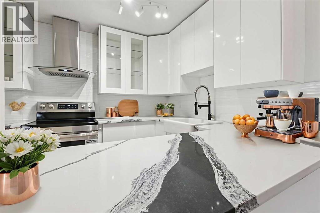 Single Family House for Sale in    Avenue SW Beltline Calgary 