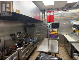 B05-b06 - 3365 Steeles Avenue, Toronto, ON M2H3S8 Photo 6